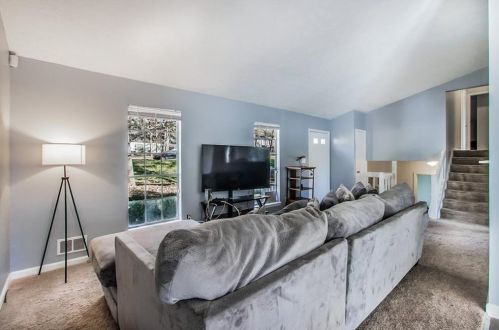 107 Park Pl, Stockbridge GA  30281-1115 exterior