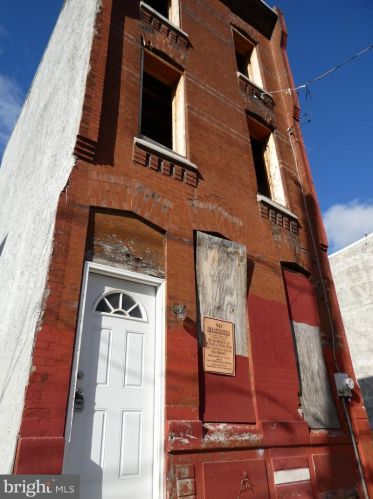 2104 9 St, Philadelphia PA 19122-1313 exterior