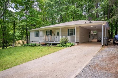 95 Myrtle St, Big Canoe, GA 30143-1099