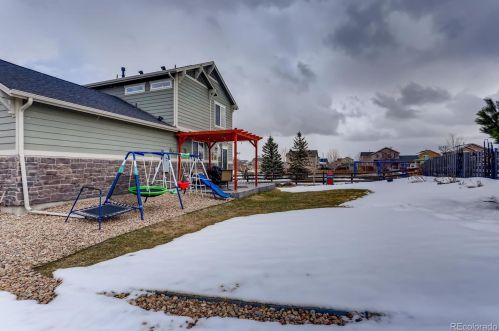 25834 Maple Dr, Aurora CO 80018-4597 exterior