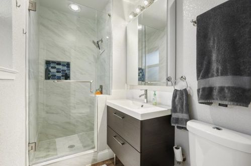 2517 Briarcliff Dr, Irving TX  75062-3213 exterior