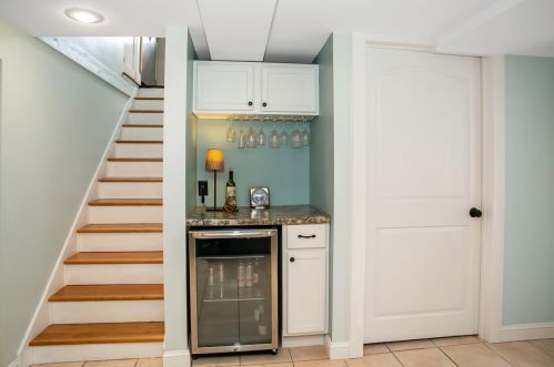 1163 Juliet Ave, Saint Paul MN  55105-2922 exterior