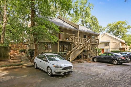 2109 Defoors Ferry Rd, Atlanta GA  30318-2335 exterior