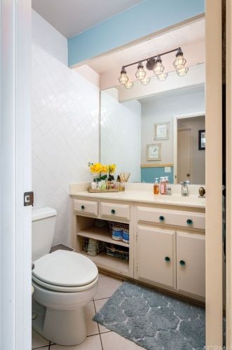 6031 Hackamore Ln, Anaheim CA  92807-4870 exterior