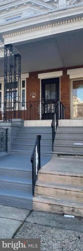 4632 12 St, Philadelphia PA 19147-2624 exterior