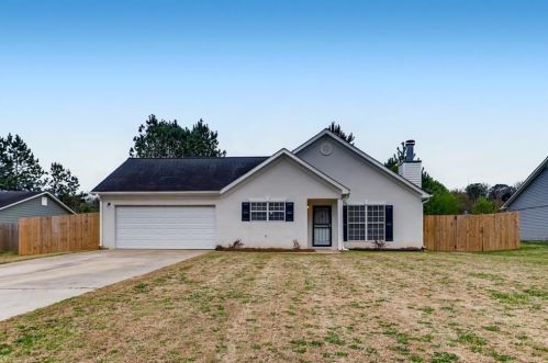 2056 Faith Cv, Atlanta GA  30349-5272 exterior