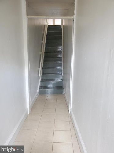 3227 Cottman Ave, Philadelphia, PA 19149-1512