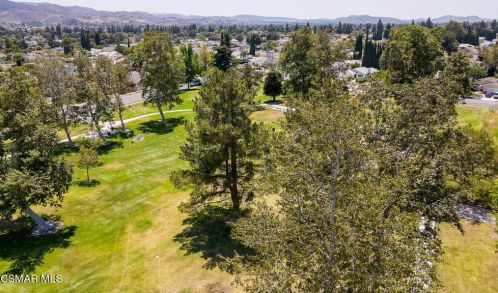 2167 Tracy Ave, Simi Valley CA 93063-2750 exterior