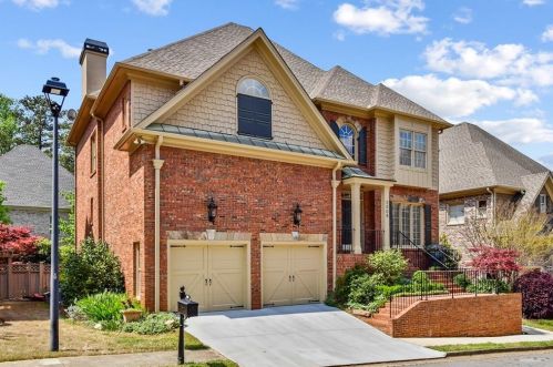 2308 Briarcliff Cmns, Atlanta, GA 30345-2173