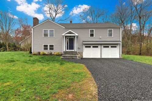 76 Purdy Hill Rd, Upper Stepney, CT 06468-2274