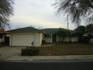 578 Mitchell Ave, Clovis, CA 93612-2329
