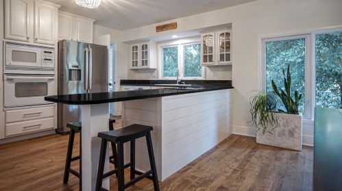 17 Oyster Row, Isle Of Palms SC  29451-2724 exterior