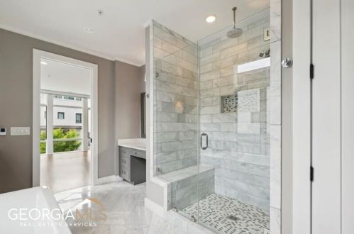 1074 Abington Ct, Atlanta GA  30319 exterior