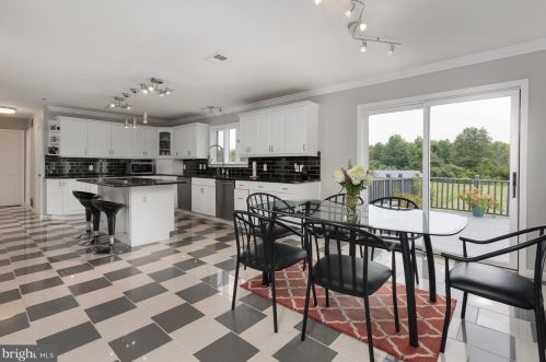 152 Butler Rd, Princeton NJ  08540-8503 exterior