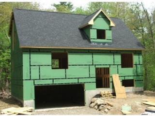 44 Hardy Rd, Londonderry, NH 03053-2848