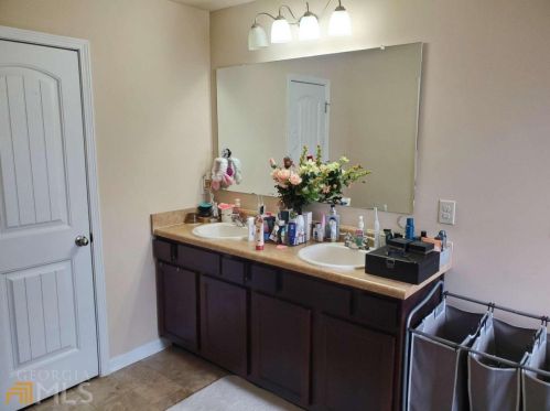 5496 Keyhaven Pl, Atlanta GA  30349-2759 exterior