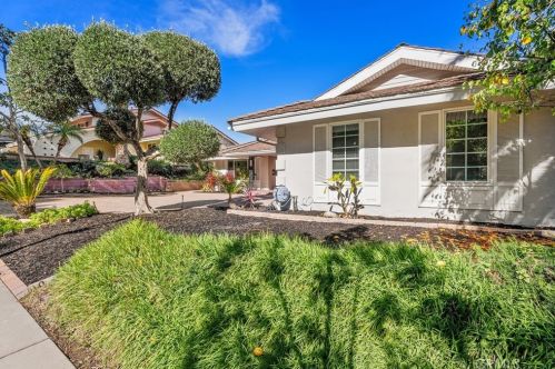 5245 Gatewood Ln, Anaheim, CA 92807-3614