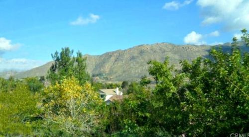 5632 Allendale Dr, Riverside CA  92507-8482 exterior