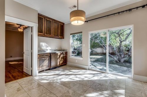 2237 Rosedale St, Fort Worth TX  76105-2183 exterior