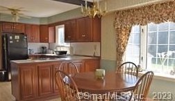31 Old Turnpike Rd, Quinebaug CT  06262-7000 exterior