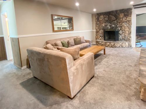 1338 Wilton Rd, Livermore, CA 94551-1538