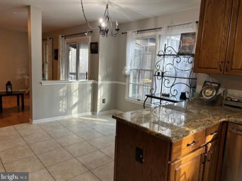 3909 Leaf Lawn Ln, Woodbridge VA  22192-4901 exterior