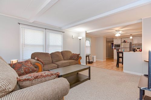 29 Mercury Ln, Nashua, NH 03062-1132