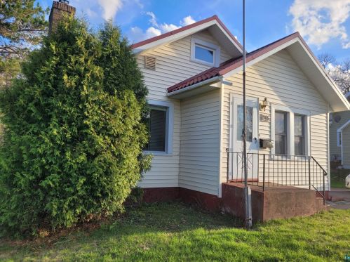 1306 Selmser Ave, Scanlon, MN 55720-2050