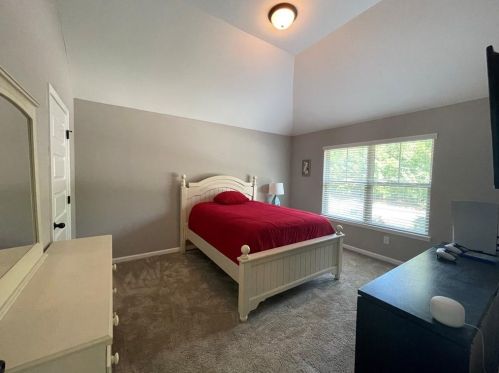 1233 Blairwood Ct, Atlanta GA  30331-7490 exterior