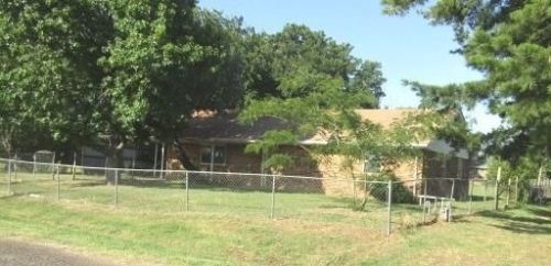 610 Oklahoma St, Tryon, OK 74875-7708