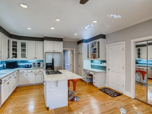 1696 Harts Run, Atlanta GA  30341-1756 exterior