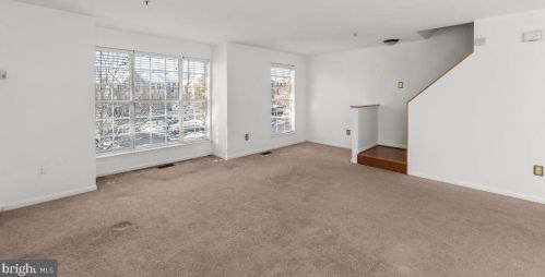 6100 Cliffside Trl, Columbia MD 21045-7412 exterior