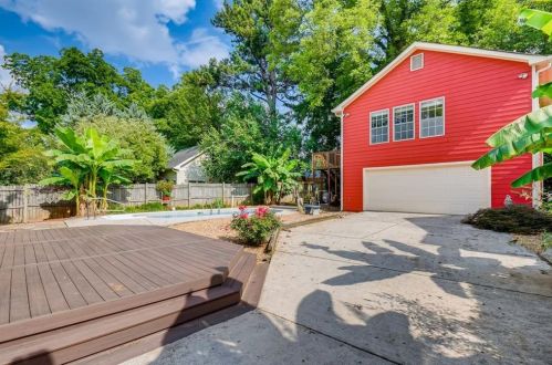 1362 Eubanks Ave, Atlanta GA  30344-4909 exterior