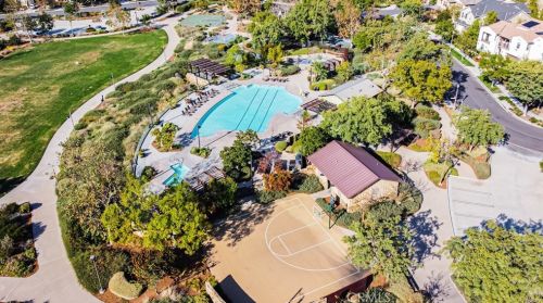 144 Compass, Irvine CA  92618-1155 exterior