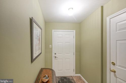1507 Lakeside Dr, Palmyra, NJ 08065-2131