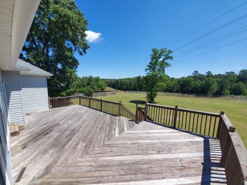 202 Royal Pine Dr, Burnettown, SC 29851-3263