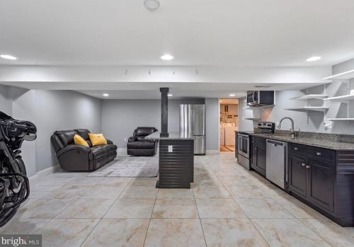 4409 Bennion Rd, Silver Spring MD 20906-4677 exterior