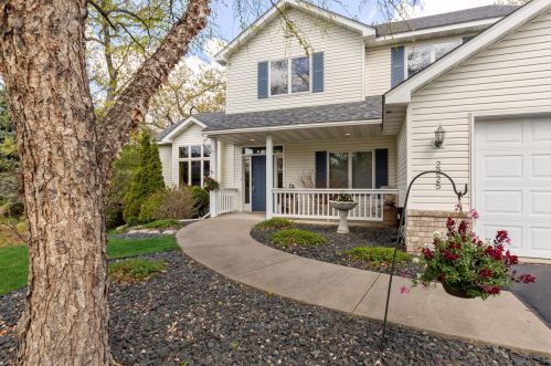 2225 Estates Dr, Saint Paul MN  55122-4032 exterior