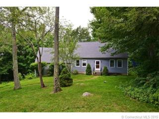 14 Townwoods Rd, Ivoryton, CT 06442-1269