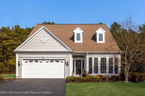 56 Chalfont Ln, Lakehurst, NJ 08759-7303