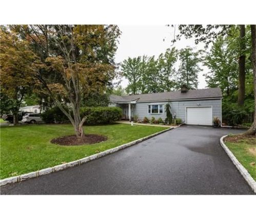 190 Normandy Rd, Edison, NJ 08820-1344