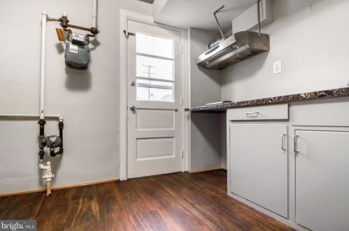 10911 Breewood Ct, Silver Spring MD 20901-1006 exterior