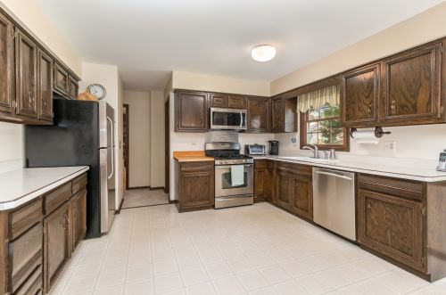 1117 Naper Blvd, Naperville, IL 60540-8315