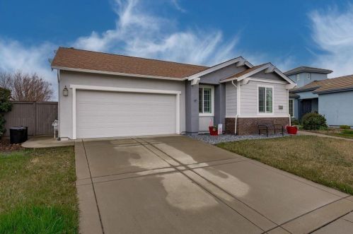5325 Dusty Rose Way, Rancho Cordova, CA 95742-8124