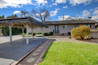 1792 Houston Rd, Medford, OR 97535-9717