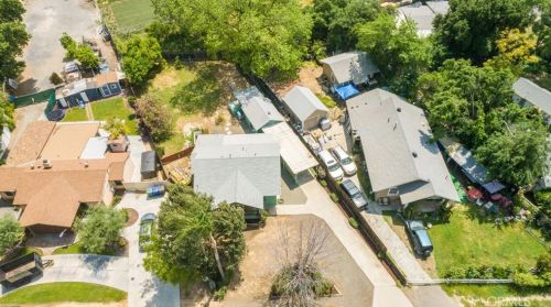 5766 Grand Ave, Riverside CA  92504-1300 exterior