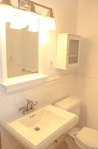 661 Bates Ave, Englewood CO 80113-1663 exterior