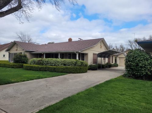 306 Bonita Ave, Modesto, CA 95354-1406