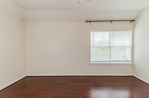 8113 Hulen Park Cir, Fort Worth TX  76123-1353 exterior