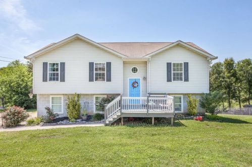 480 Bernice Dr, Trenton, GA 30752-2689